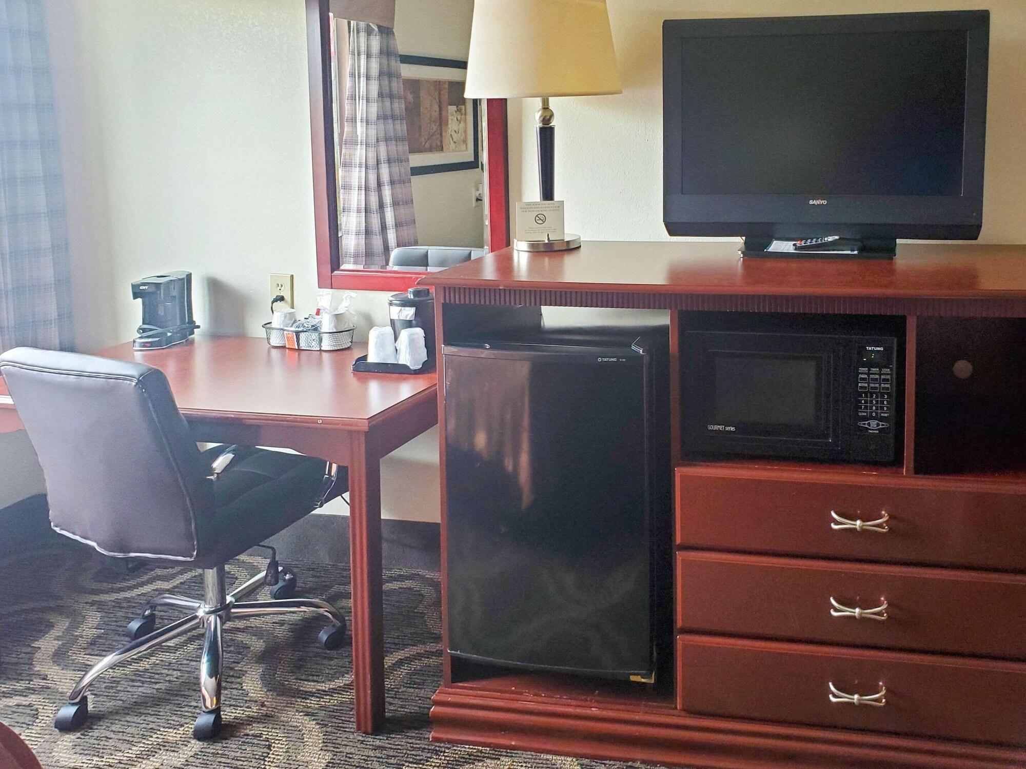 Quality Inn Prattville I-65 Eksteriør billede