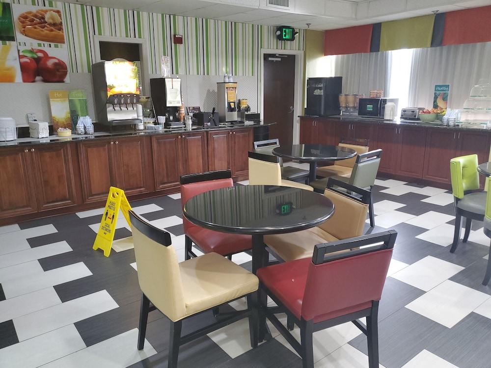 Quality Inn Prattville I-65 Eksteriør billede