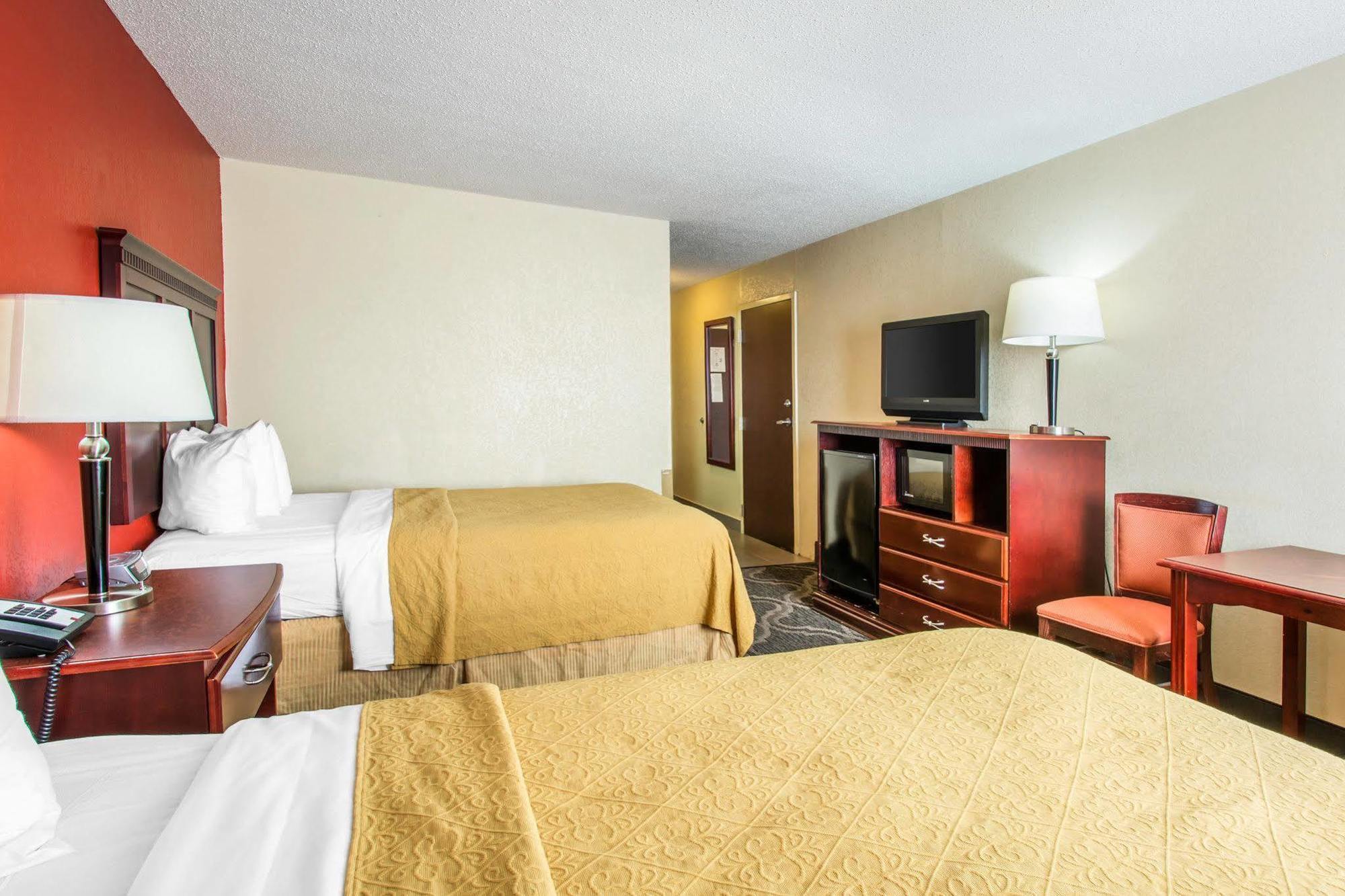 Quality Inn Prattville I-65 Eksteriør billede