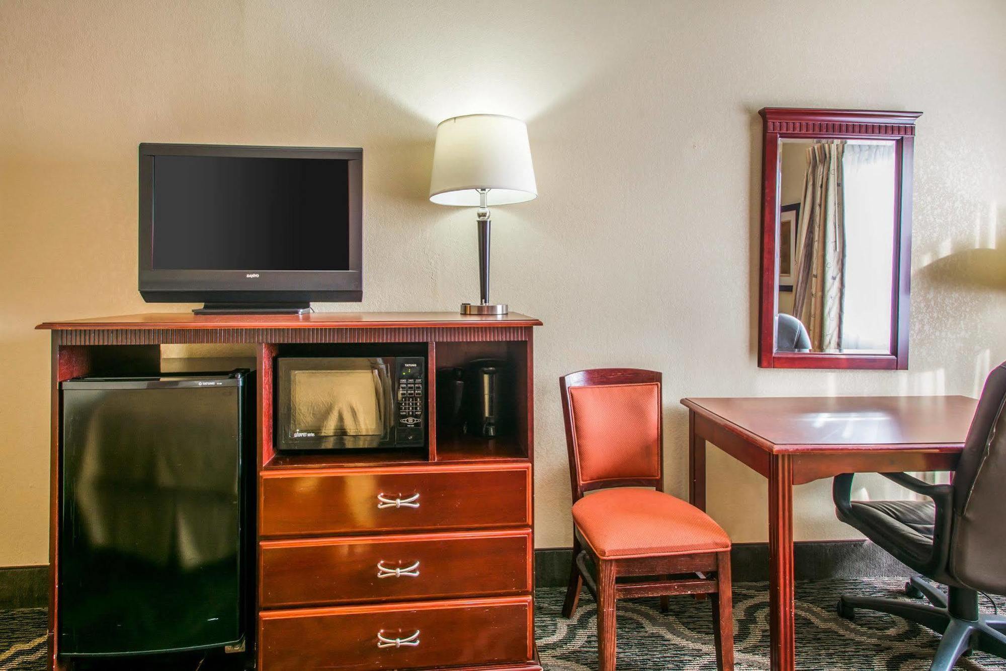 Quality Inn Prattville I-65 Eksteriør billede