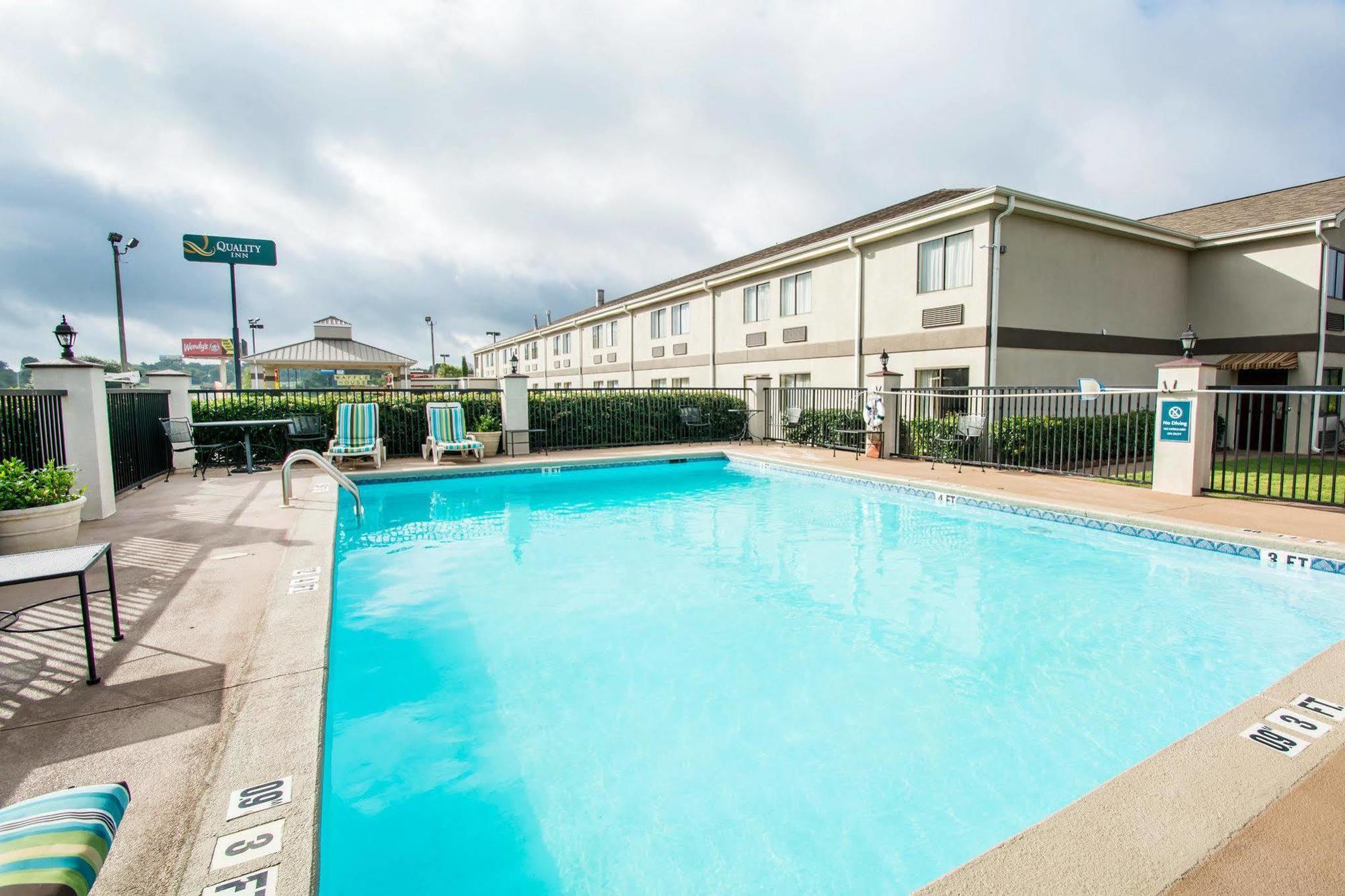 Quality Inn Prattville I-65 Eksteriør billede