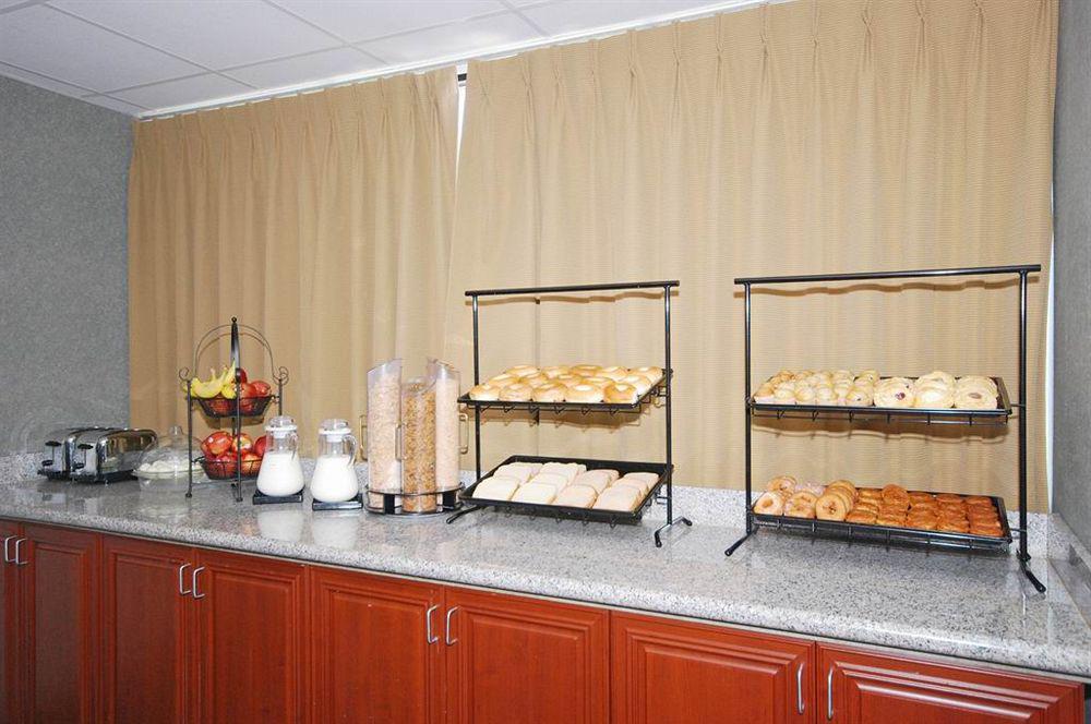 Quality Inn Prattville I-65 Eksteriør billede